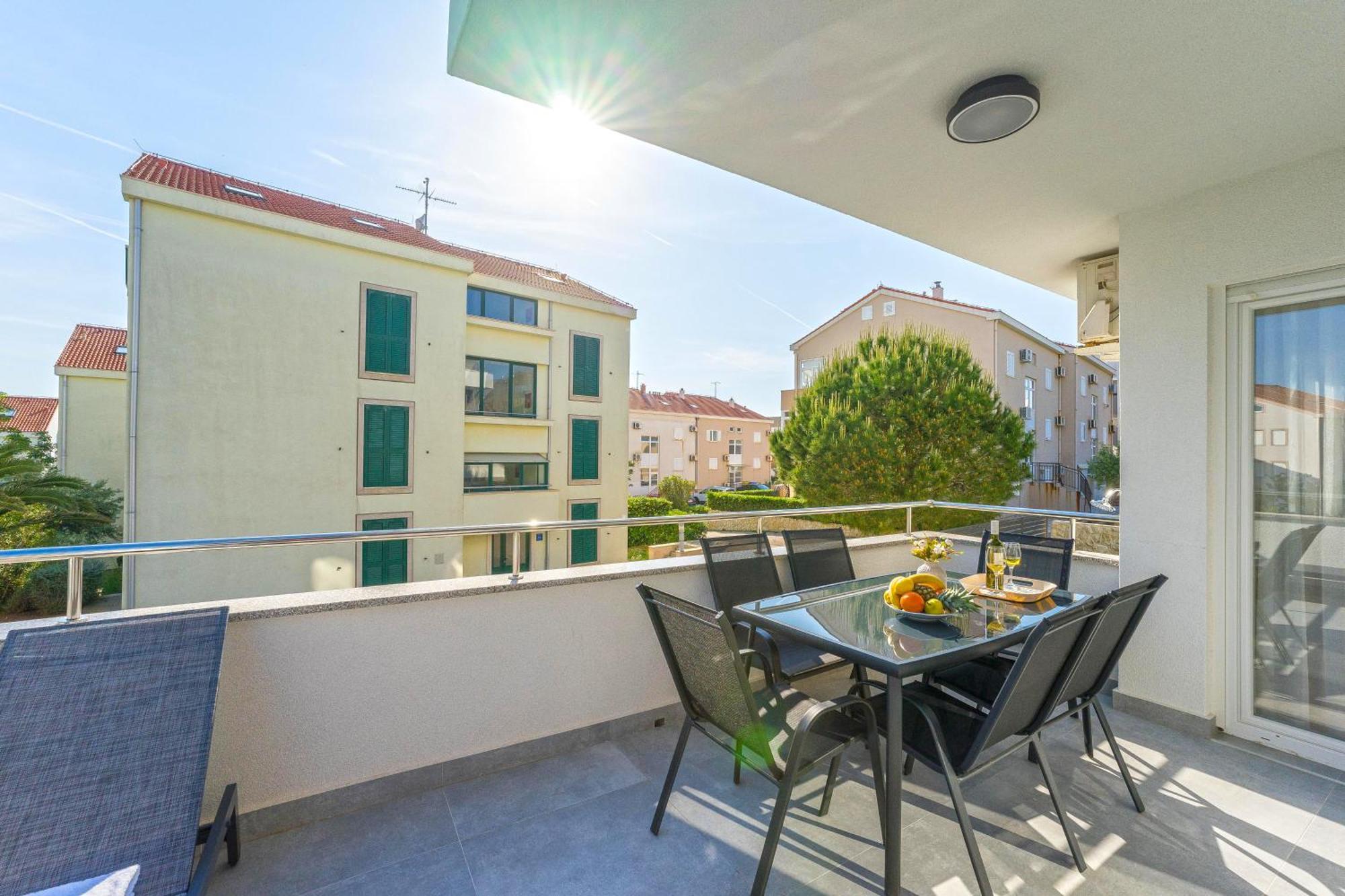 נובליה Summer Breeze Pool Apartments חדר תמונה